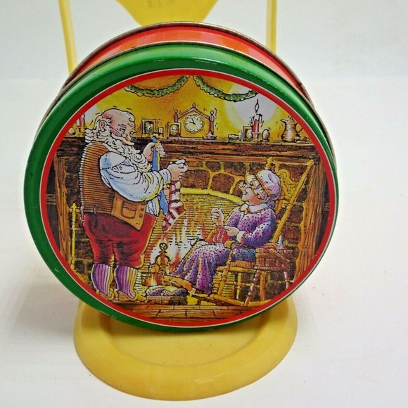 Christmas Tin Santa Mrs Claus Red Round Small - Picture 2 of 5